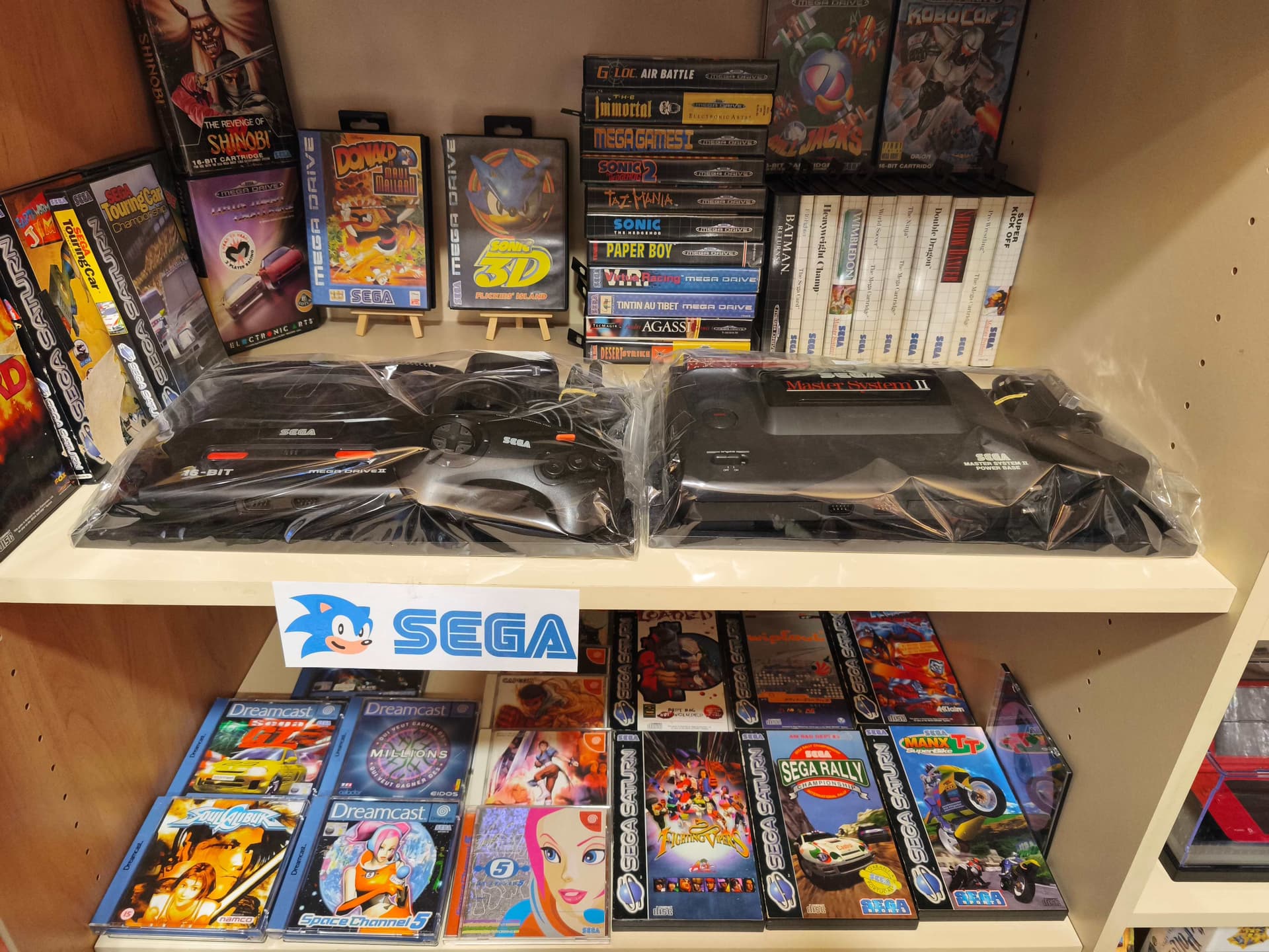 Consoles Sega Mega Drive II Master System II Dreamcast Saturn et jeux retro en vente chez Game & Disc Montrichard